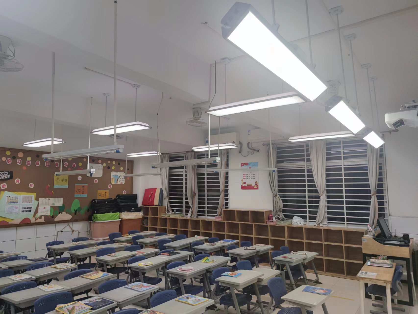 201653039193567093378.png 图片1.png